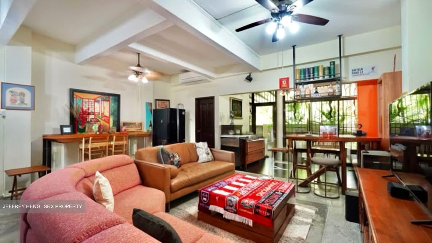 Sennett Terrace (D16), Terrace #541868941